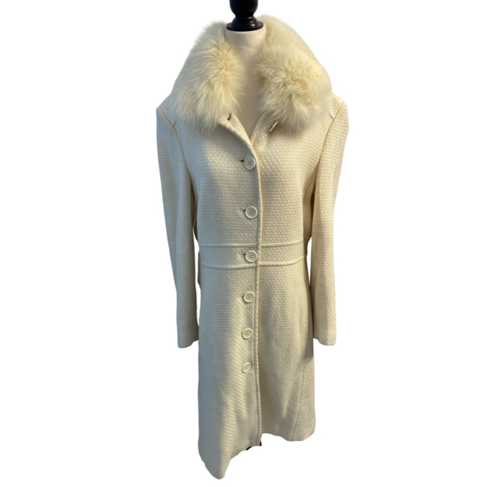 Sandra Angelozzi Cream Textured Coat Removable Fur Collar Button Front Elegant
